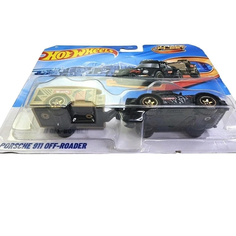 Hot Wheels Track Fleet Porsche 911 Off-Roader Black with Trailer HYT56 New - Picture 4 of 12